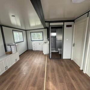 Mini casa móvel com dois quartos e cozinha – Modelo Deluxe Stahlworks