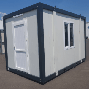 Módulo pré-fabricado 10 m²