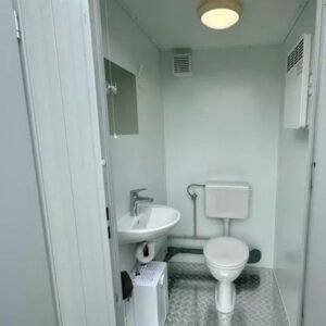 Contêiner sanitário duplo 2,4 x 1,5 m – WC + mictório separados